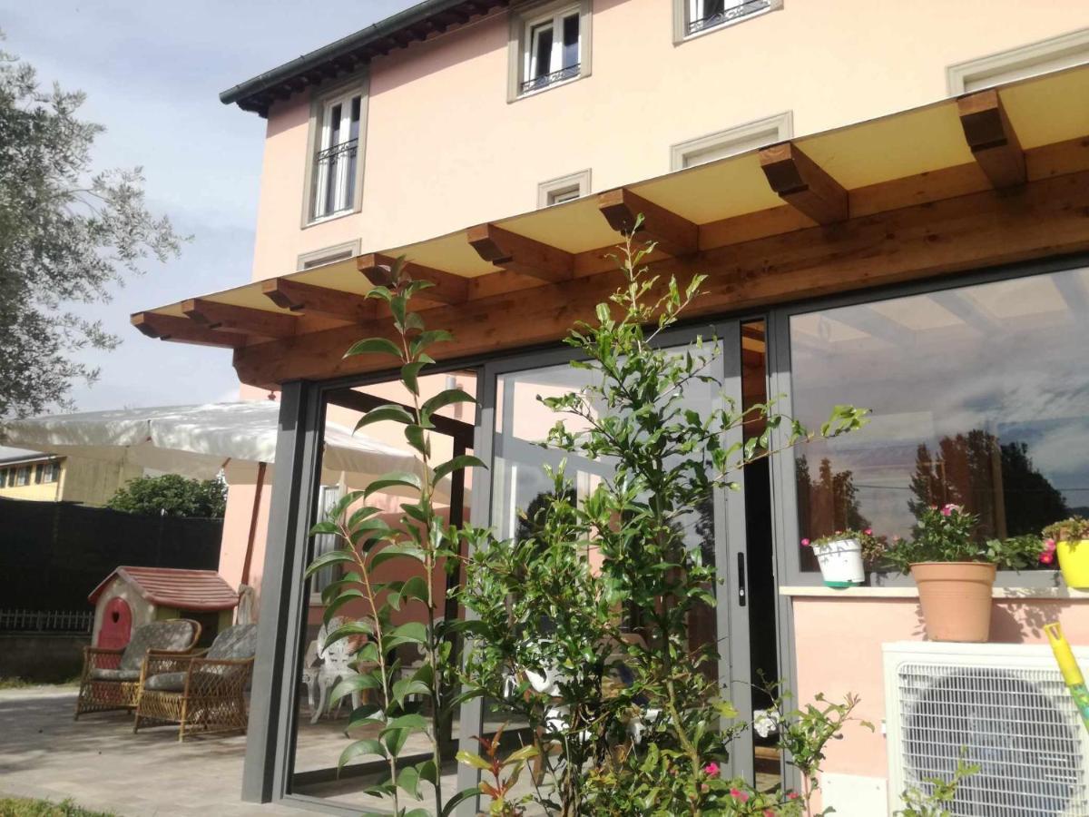 B&B La Rosa Nel Verde Lucca Exterior photo